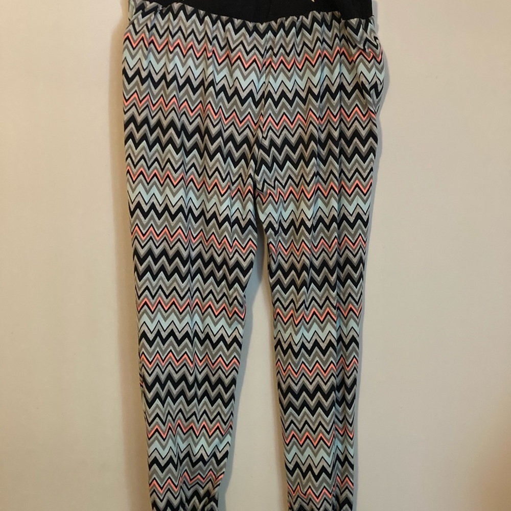 Pattern Joggers - Picture 2 of 3